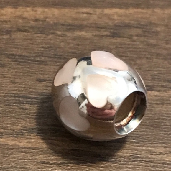 Pandora Retired Mother Of Pearls Heart Charm - Picture 2 of 5